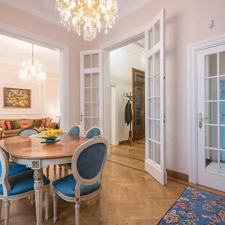 Ferienwohnung The Rare Luxury Gem Near Syntagma, Kolonaki Square Athen Exterior foto