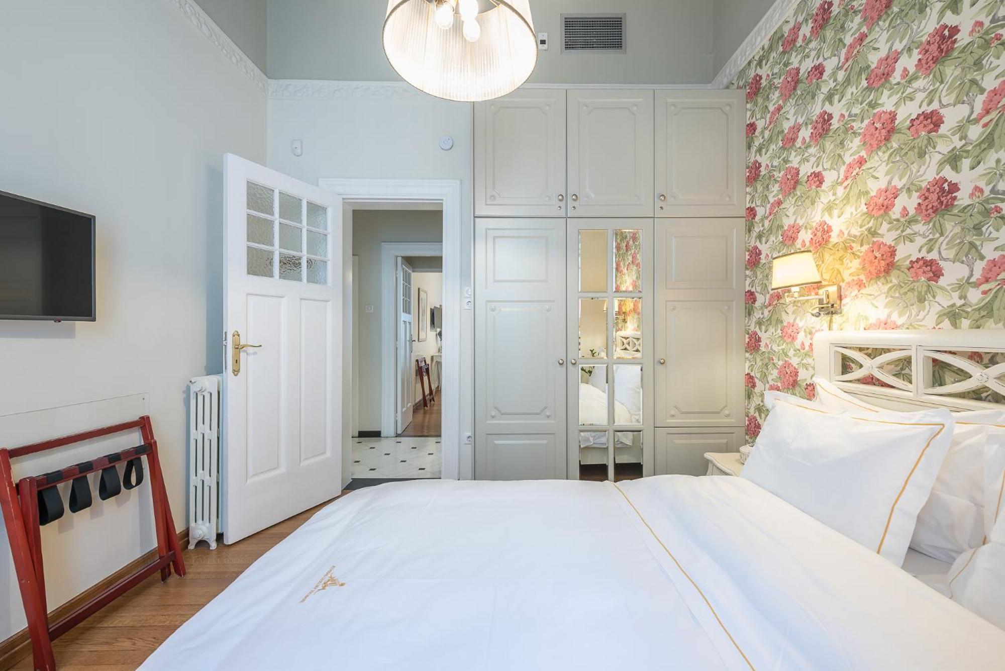Apartment The Rare Luxury Gem Near Syntagma, Kolonaki Square