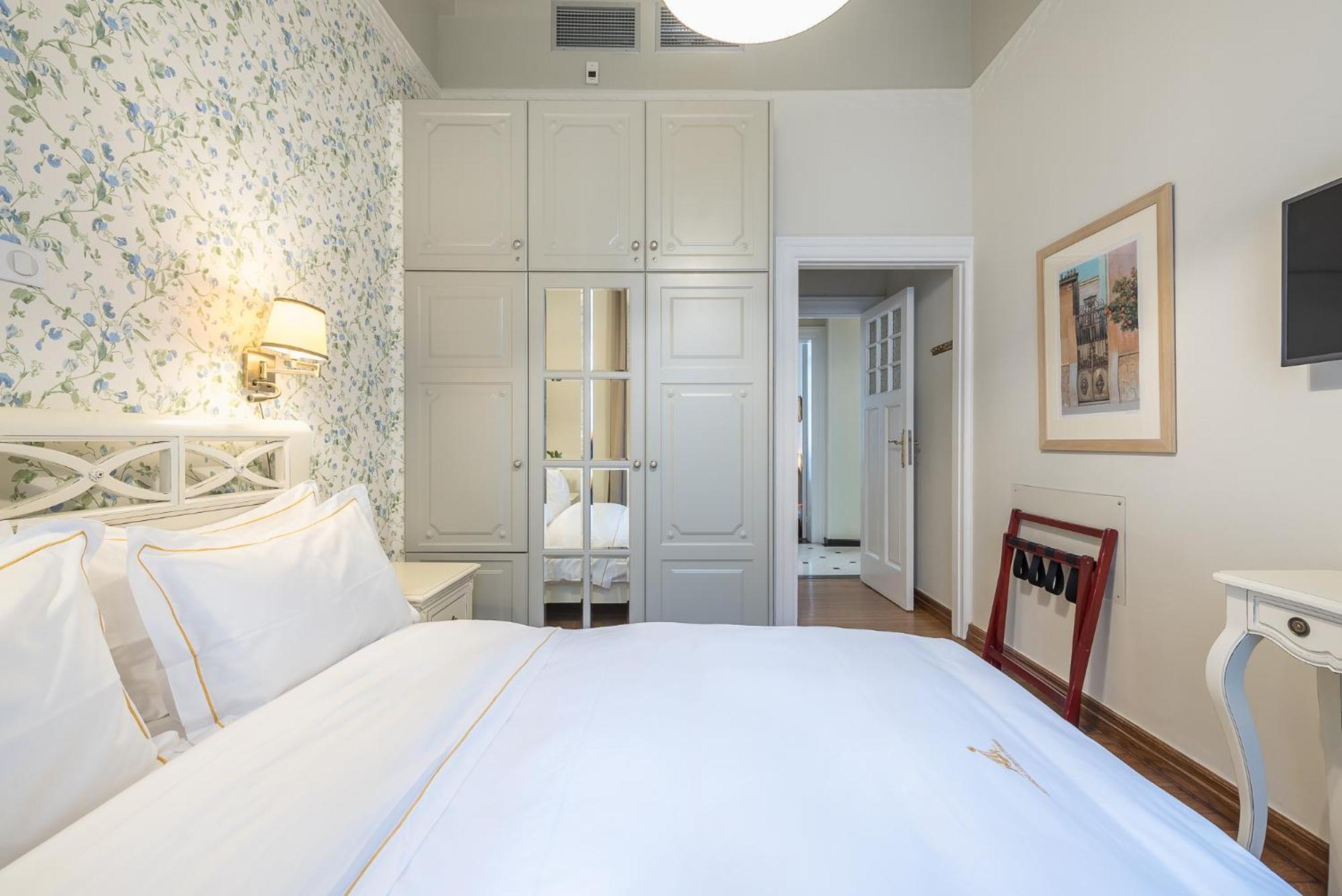 Apartment The Rare Luxury Gem Near Syntagma, Kolonaki Square Athen