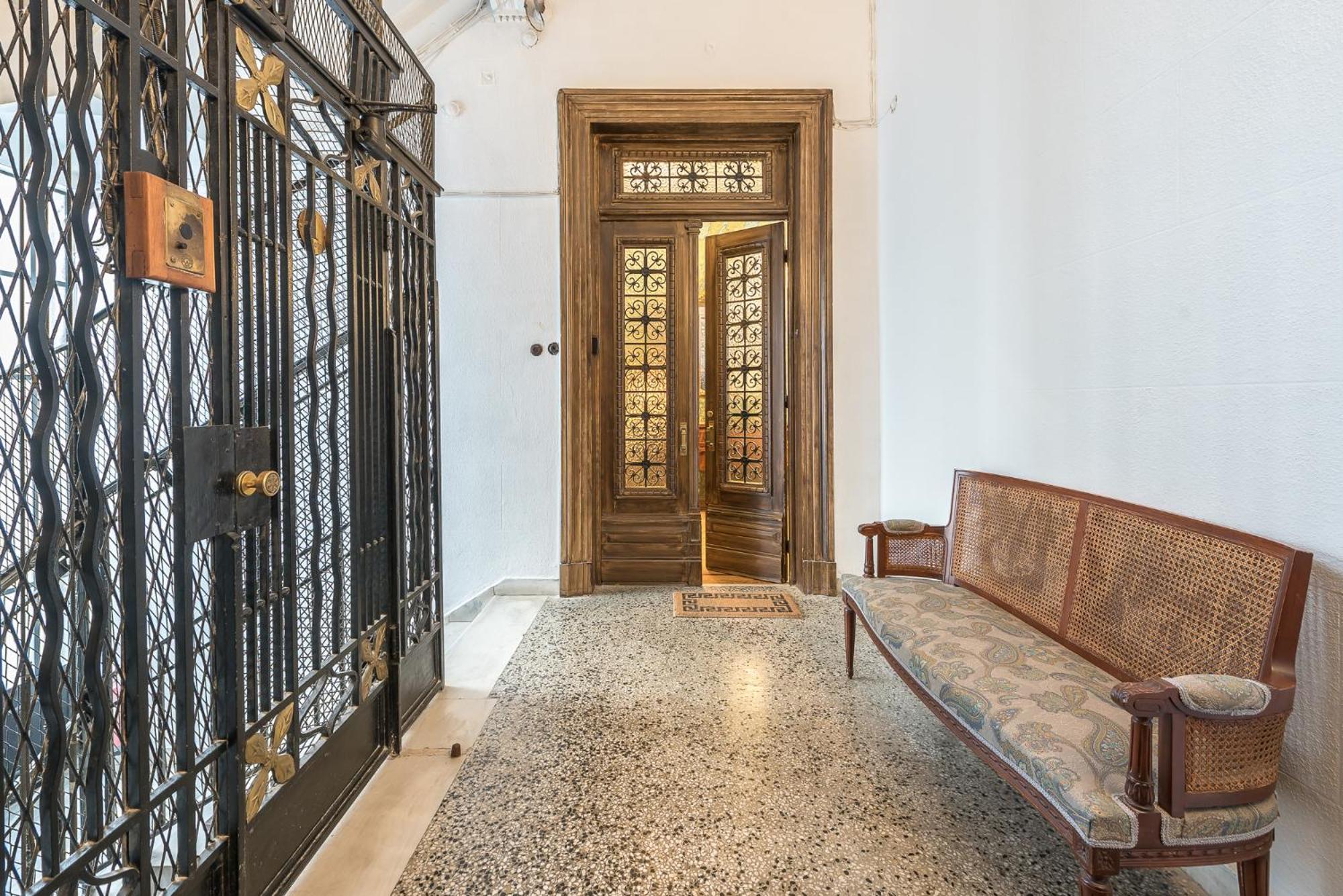 The Rare Luxury Gem Near Syntagma, Kolonaki Square * Athen
