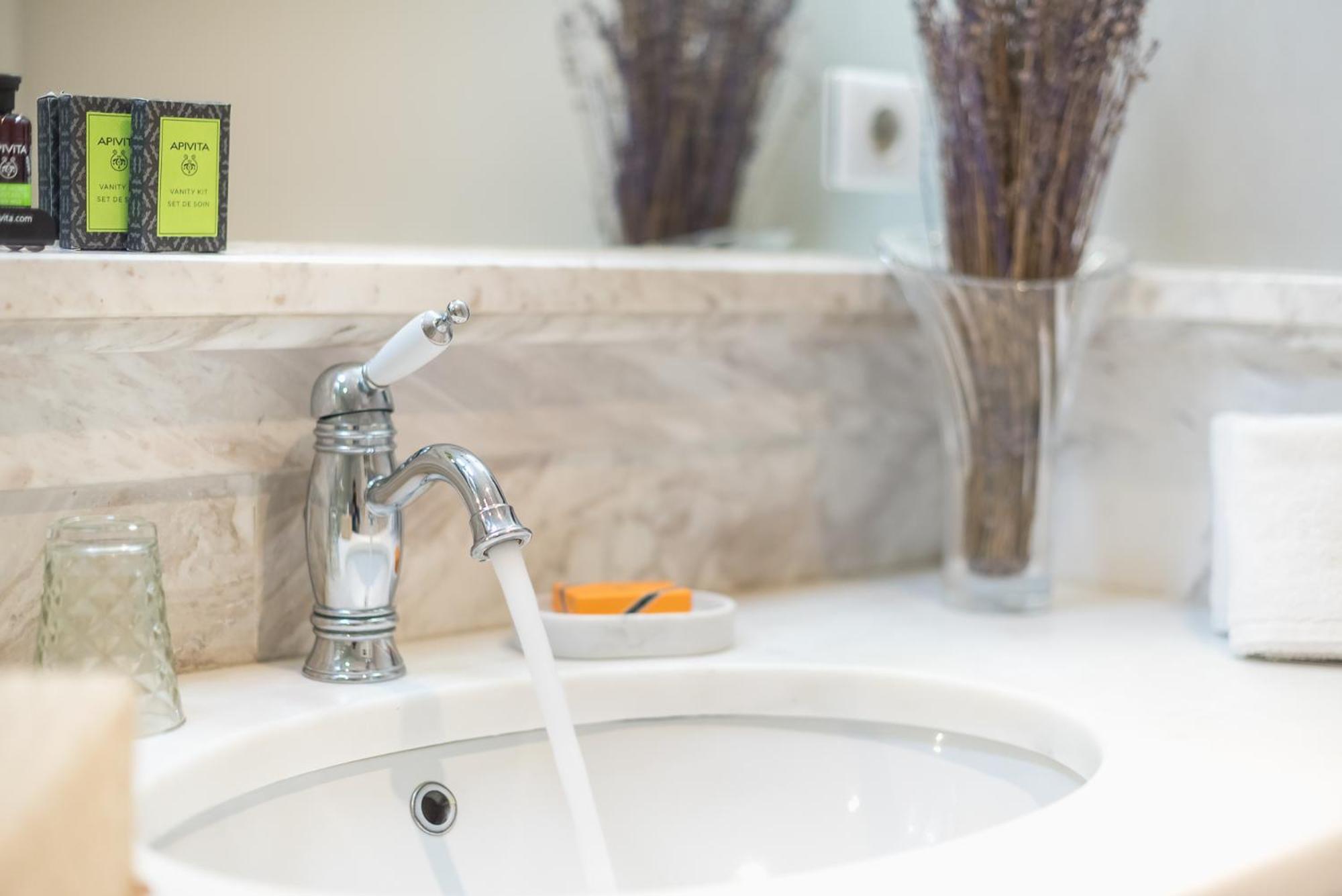 The Rare Luxury Gem Near Syntagma, Kolonaki Square Apartment Athen