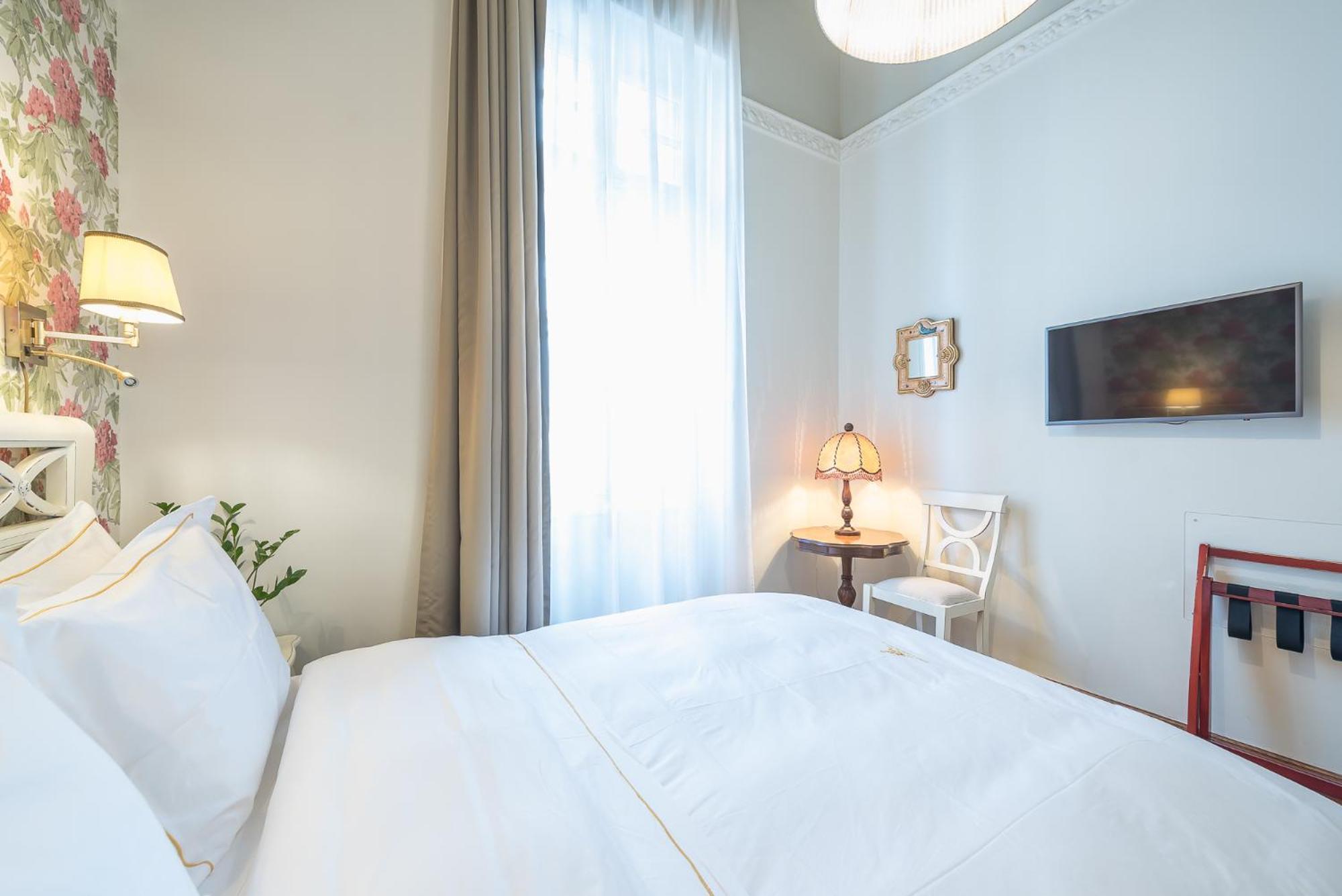 Apartment The Rare Luxury Gem Near Syntagma, Kolonaki Square