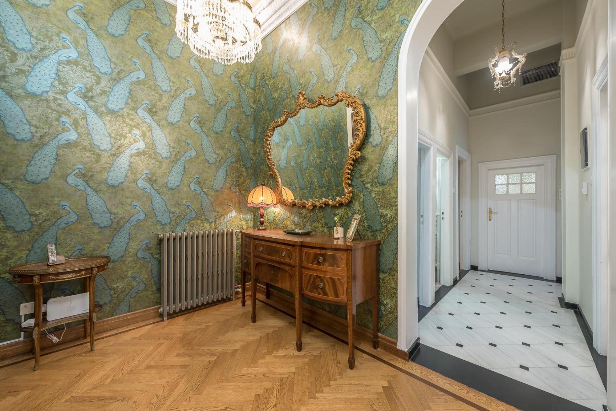 Apartment The Rare Luxury Gem Near Syntagma, Kolonaki Square *